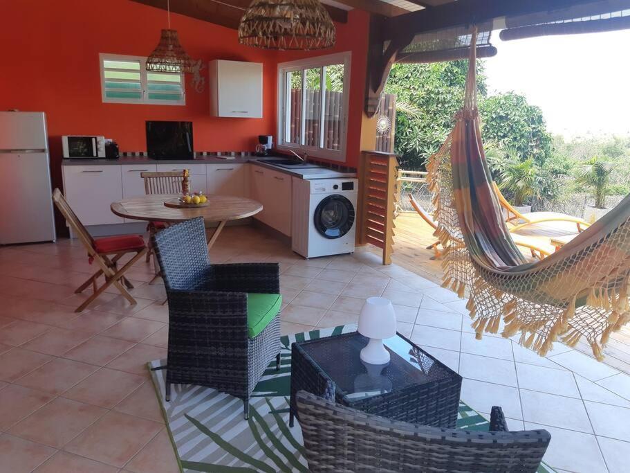 TI COIN RELAX bungalow vue mer piscine privée Saint-Francois  Esterno foto